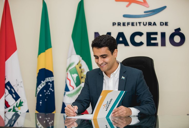 JHC é o 11º prefeito mais bem avaliado do Brasil