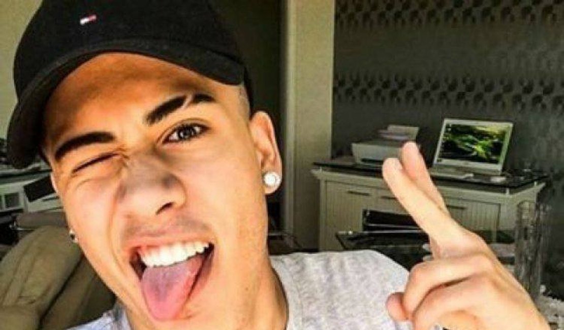Kevinho chora ao lamentar morte de seu motorista: “Te amo, irmão”
