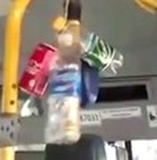 Ônibus troca campainha por 'chocalho' no Rio de Janeiro