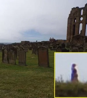 Mulher tira foto perto de cemitério e se assusta com suposto fantasma