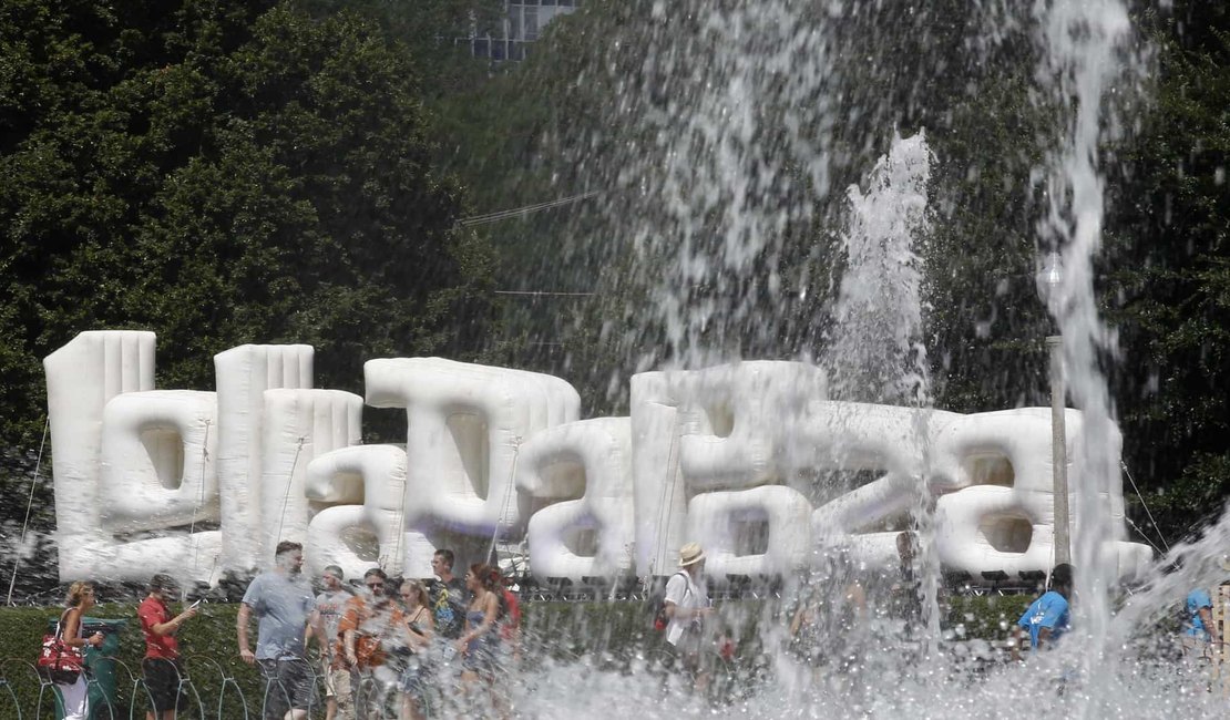 Lollapalooza Brasil é adiado para dezembro e mantém headliners