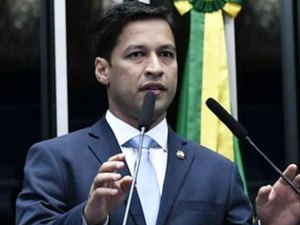 União Brasil tem dificuldade em enquadrar parlamentares ao governo; em AL, Cunha e Alfredo são críticos de Lula