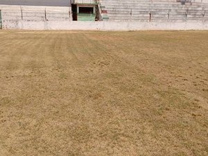 Estádio Juca Sampaio é vistoriado e equipe já iniciou trabalho no gramado