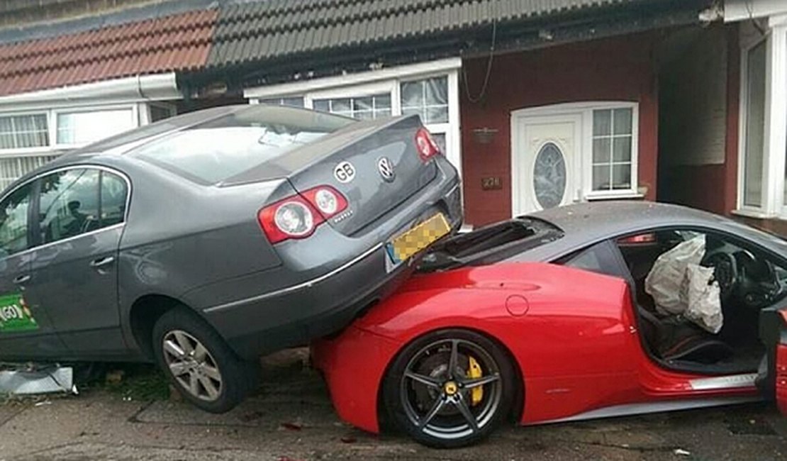 Homem destrói Ferrari de R$ 1,2 milhão alugada para casamento