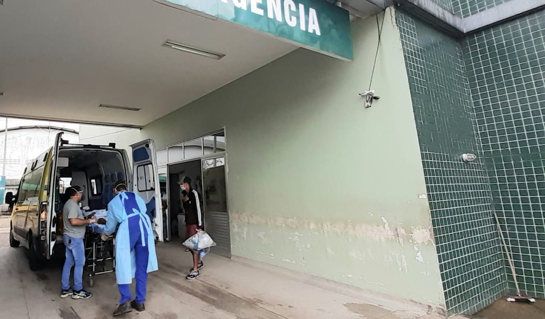 Homem tenta latrocínio contra PM e é baleado em Penedo