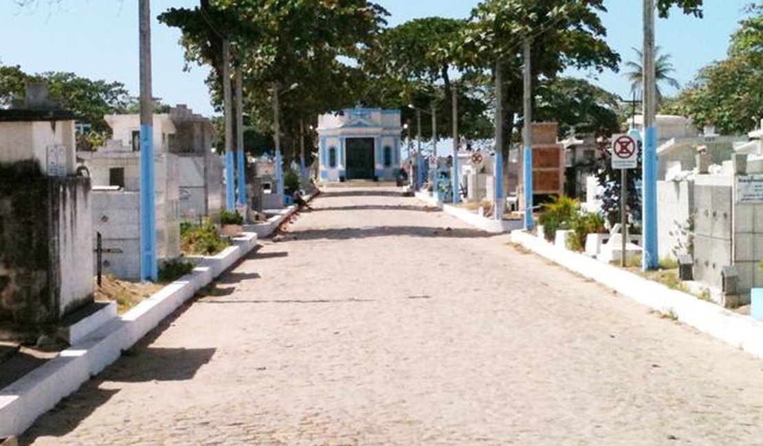 Cemitérios públicos de Maceió terão limite de visitantes no Dia de Finados