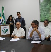 Revista denuncia compra de apoio de prefeitos feita por Biu e Arthur Lira