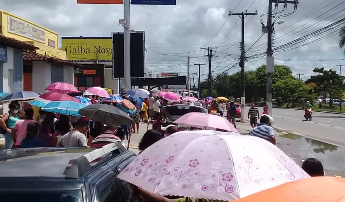 Sem nova via da identidade, autônomo não consegue sacar auxílio emergencial