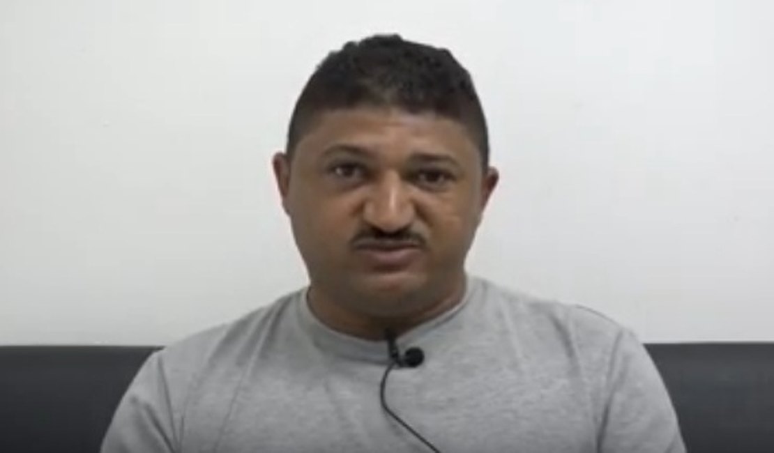 [Vídeo] Envergonhado, homem que deu soco em Agente da SMTTT Arapiraca pede desculpas