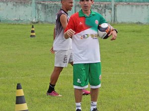 Após segunda derrota no Alagoano, Alyson Dantas não é mais técnico do CEO