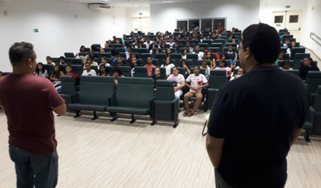 Estudantes da região Norte de Alagoas iniciam aulas do Polo de Matemática