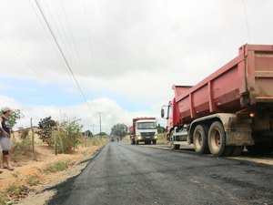 Pacote de investimentos prevê pavimentação asfáltica em mais quatro comunidades de Arapiraca