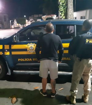 PRF prende homem por porte ilegal de arma de fogo em União dos Palmares