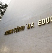 MEC muda para 1º de março aulas presenciais nas universidades federais