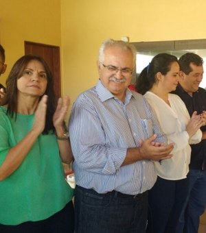 Rogério e Fabiana Pessoa oficializam pré-candidaturas em Arapiraca