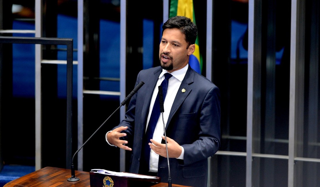 Rodrigo Cunha votará a favor de jornalistas em projeto que tramita no Senado
