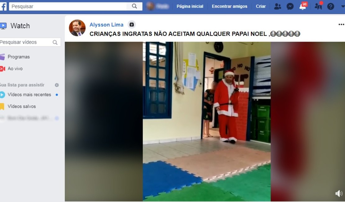 Deputado ironiza Papai Noel com deficiência e é criticado na internet