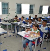 Prefeitura de Maceió nomeia 24 aprovados do concurso da Educação