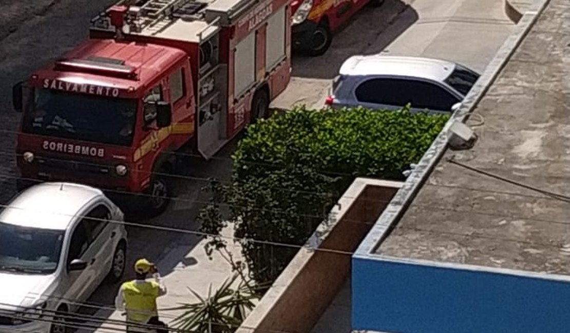 Mulher pula do 3° andar de hotel e é salva por hóspede em Maceió