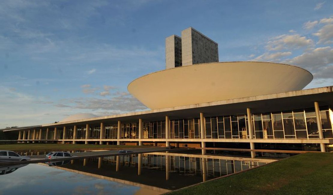 Comissão externa da Câmara pedirá reunião com Bolsonaro