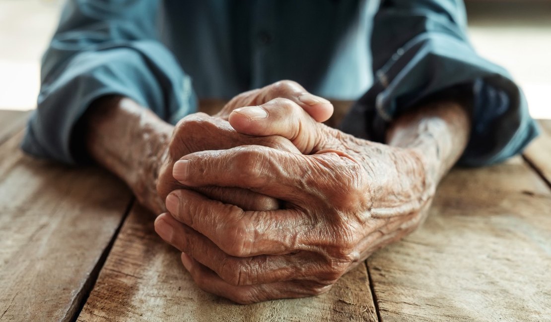 Número de idosos que foram internados por quedas diminui em Maceió