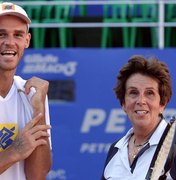 Lenda do tênis mundial, Maria Esther Bueno morre aos 78 anos