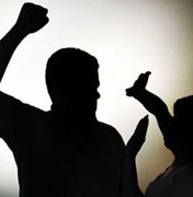 Homens são presos após agressão contra mulheres 