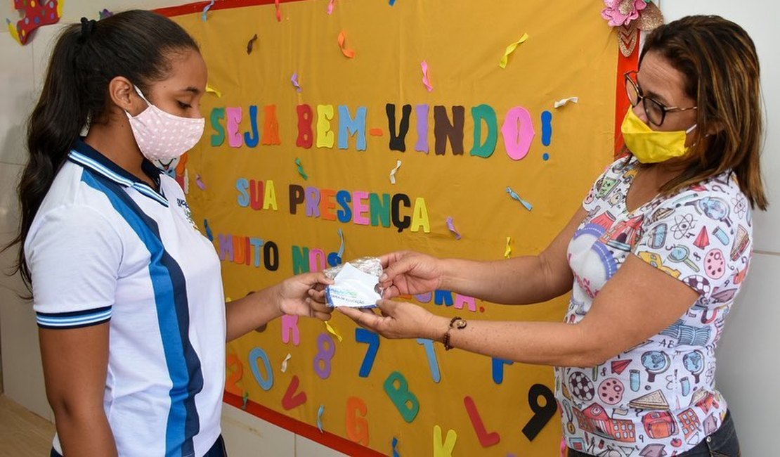 Maragogi adota rigoroso protocolo sanitário e mais alunos retornam presencialmente