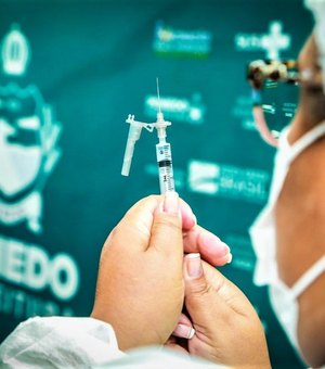 Prefeitura de Penedo suspende vacinação após ataque hacker no sistema do Ministério da Saúde