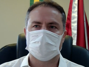 Renan Filho sugere à Bolsonaro que somente ministro da Saúde fale sobre pandemia