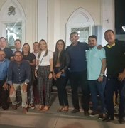 Cícero e Fernanda Cavalcanti viajam com romeiros para Juazeiro do Norte