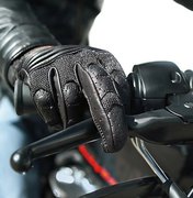 Motocicleta roubada é localizada por rastreador e suspeitos são presos