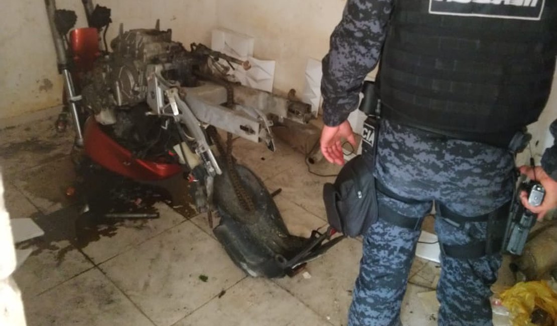 Após denúncia Polícia recupera moto em Arapiraca