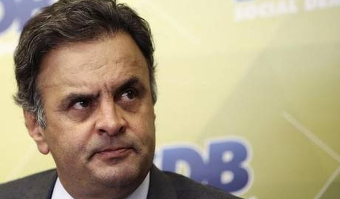 Executiva do PSDB rejeita pedido de expulsão de Aécio Neves