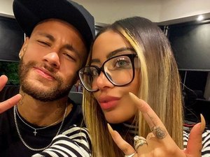 Irmã de Neymar reage após suposto xingamento de Galvão