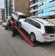 SMTT remove veículos estacionados irregularmente em Maceió