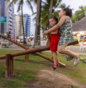Orla marítima de Maceió ganha novo parque sustentável para crianças