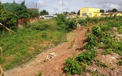 Moradores reclamam de esgotamento do bairro Canafístula, em Arapiraca 