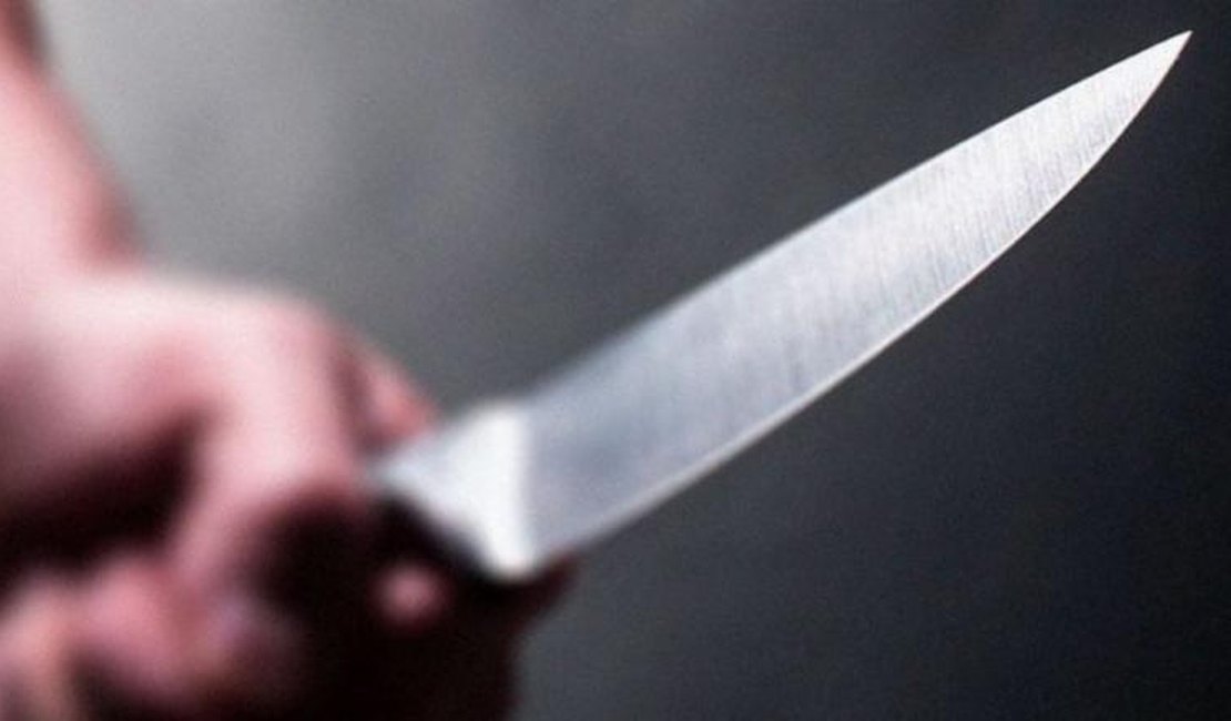 Jovem embriagado fere a própria mão com faca em Matriz de Camaragibe