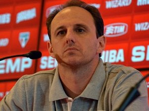 Rogério Ceni é anunciado como novo técnico do São Paulo