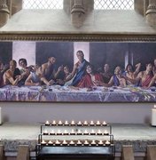 Catedral reabre com Jesus negro em pintura de última ceia no Reino Unido