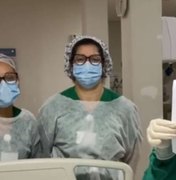 Enfermeiras viralizam ao extubar paciente com Covid-19