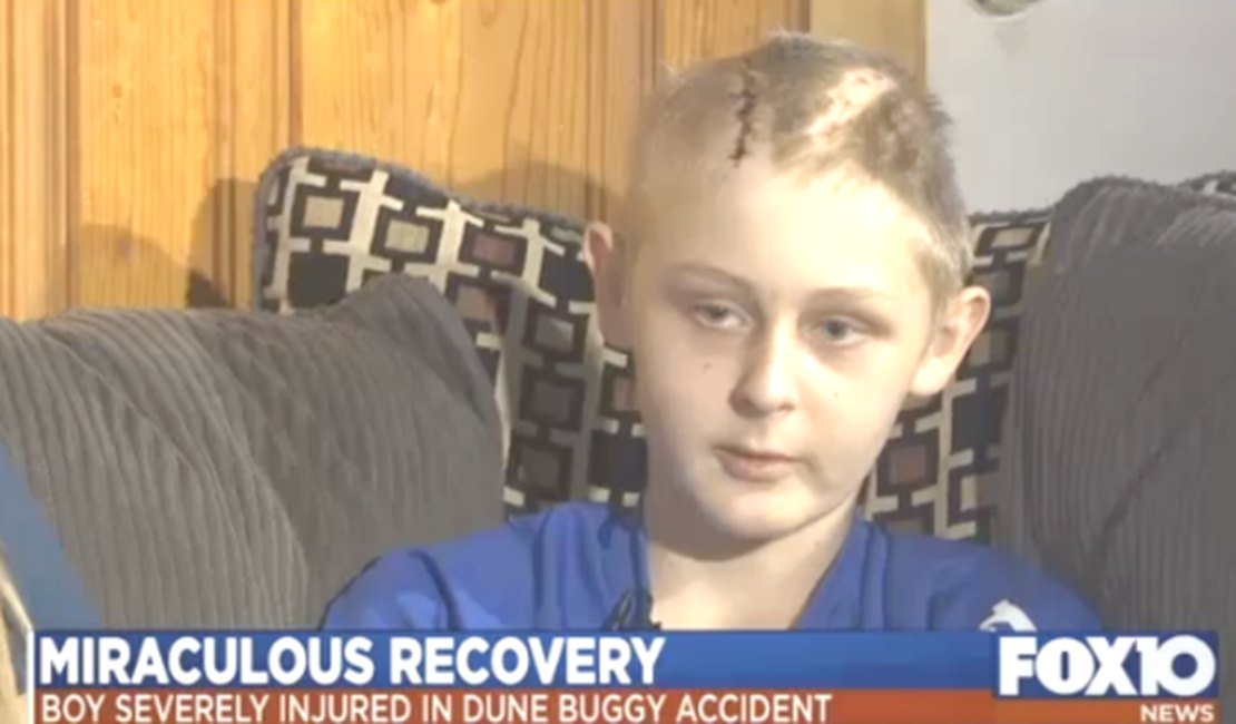 Menino de 13 anos acorda do coma pouco antes de médicos desligarem aparelhos
