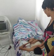 [Vídeo] Mãe com filho tetraplégico e sete filhos para criar pede ajuda 