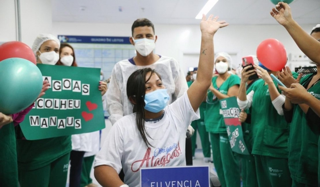 Hospital Metropolitano de AL concede alta a primeira paciente trazida de Manaus