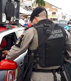 Carro de som é flagrado incitando quebra de isolamento social em Rio Largo