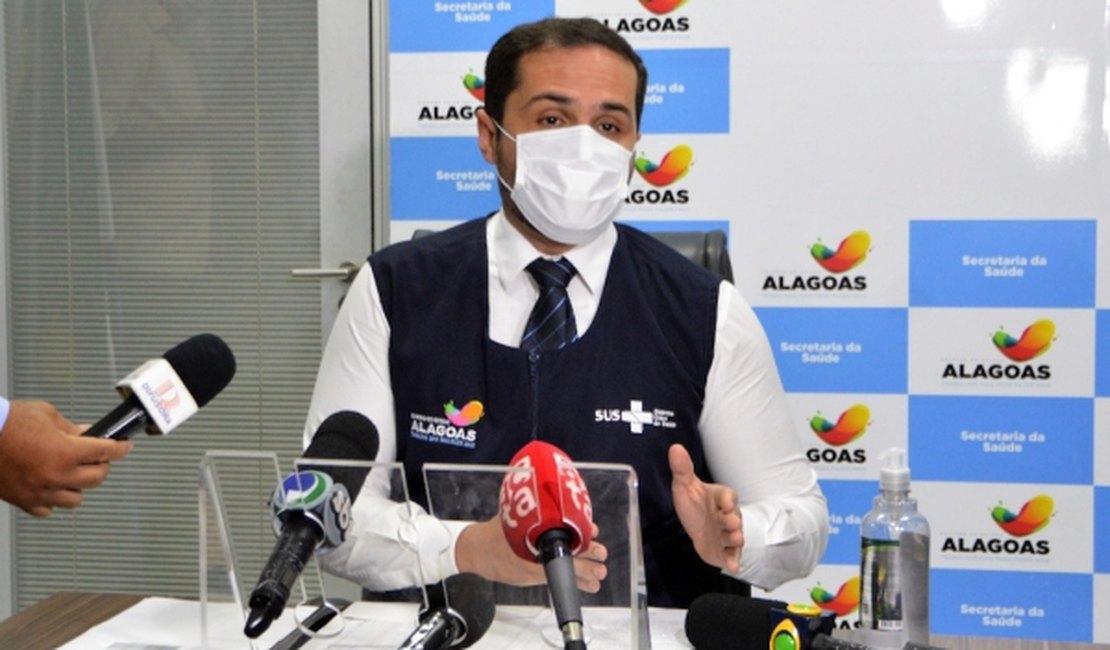 Alexandre Ayres anuncia queda na ocupação de leitos de UTI em AL