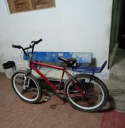 Homem furta bicicleta mas é  detido por populares  em Arapiraca