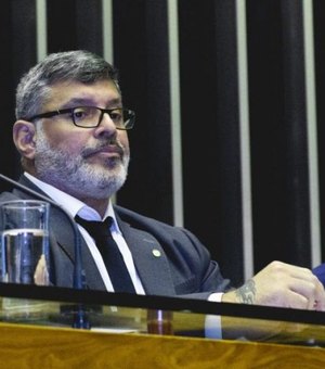 Alexandre Frota sobre Flávio Bolsonaro: “tiramos o PT por causa da corrupção e caímos da pegadinha do Malandro”