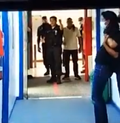 Homem invade sede da Globo e faz repórter de refém